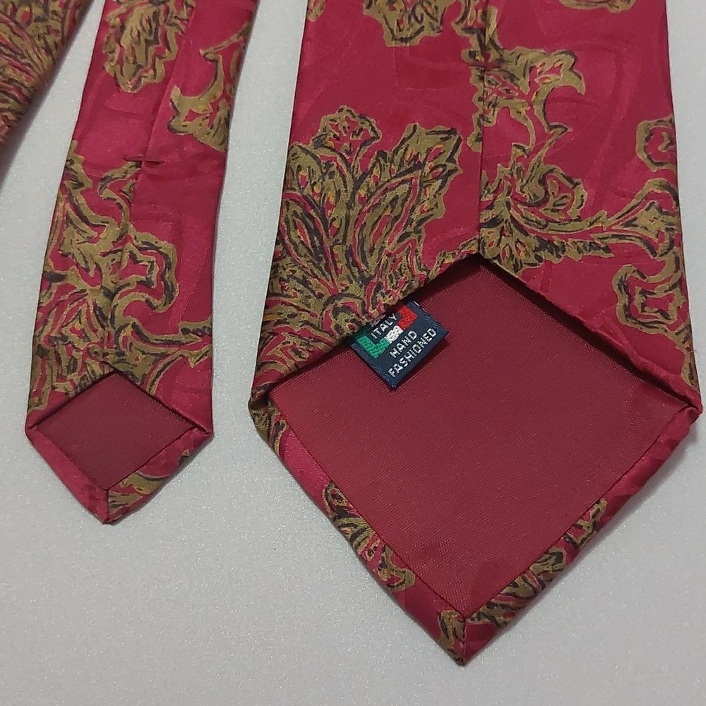 Vintage Valentino Giovanni Paisley Floral 100% Silk Men's Neck Tie Made in USA - Picture 4 of 6